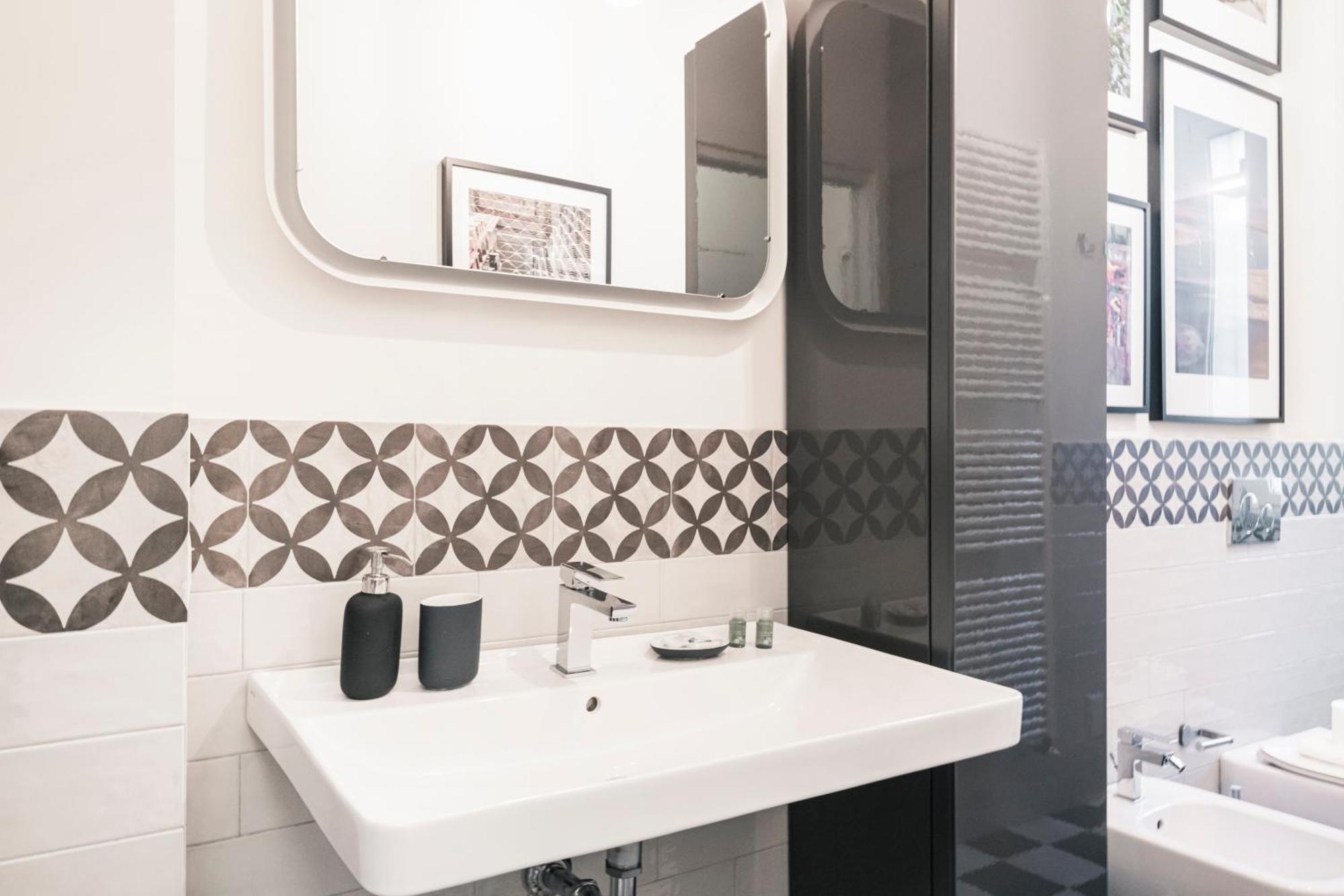 Easylife - Elegante Bilocale Con Terrazzo